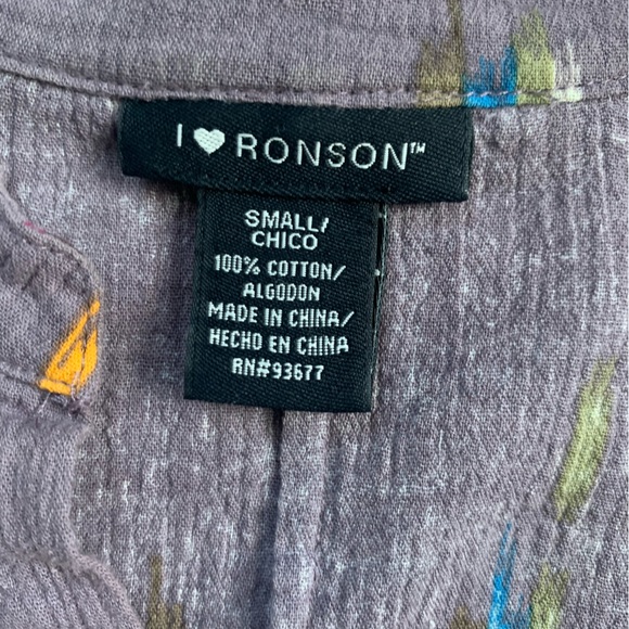 Lightweight top by I 🖤 Ronson. - Picture 3 of 3